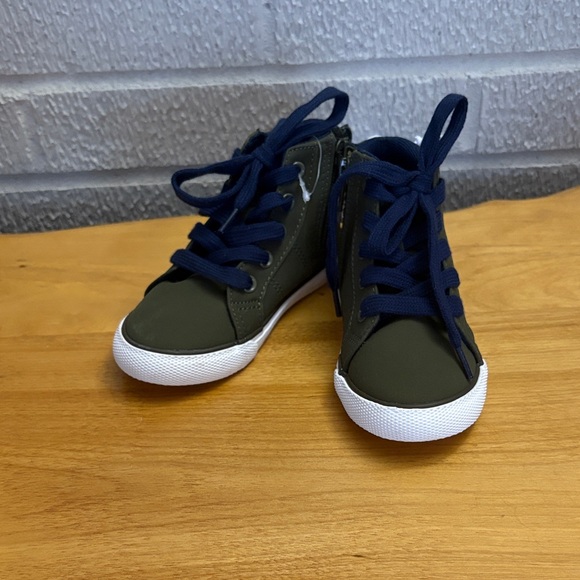 Cat & Jack Other - Cat & Jack Little Kids Green and Blue High Top Sneakers Size 8